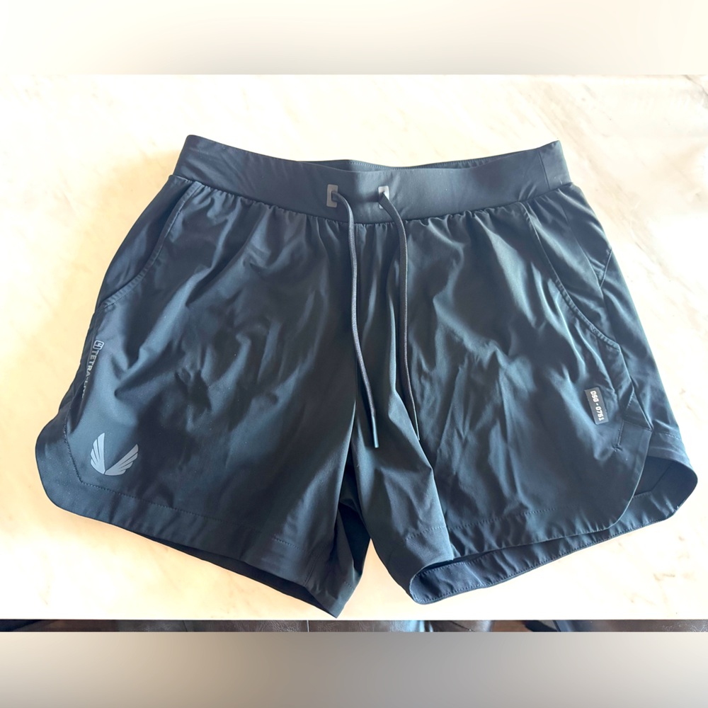NWOT - TETRA-LITE® 5" LINERLESS SHORT - Black - Medium